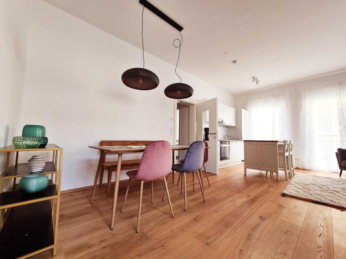 Beim Lanner - Franz Apartment Мондзее Екстериор снимка