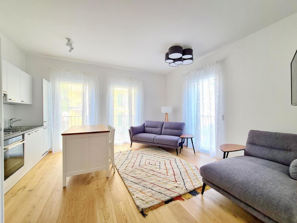 Beim Lanner - Franz Apartment Мондзее Екстериор снимка
